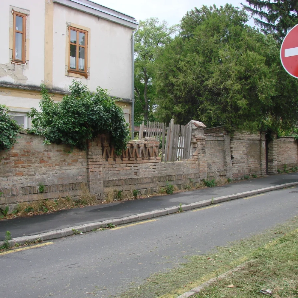 eredeti_allapot_helikon_utca.webp